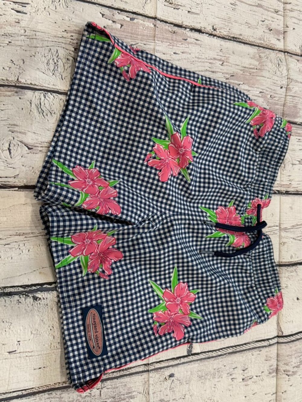Vineyard Vines Boy Swim Shorts size 7